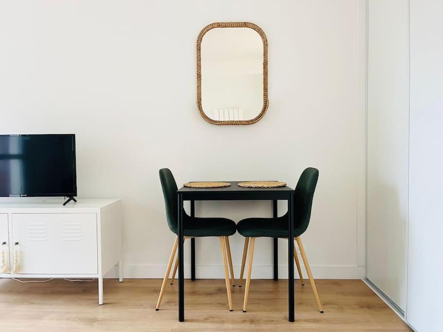 Apartamento Les Cormorans - Studio Refait A Neuf A 2 Pas De La Mer Cabourg Exterior foto